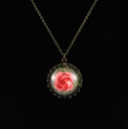 coral_origami_jewellery_rose_moss_terrarium_necklace_origami_necklace_rose_necklace_brass_terrarium_jewelry_3